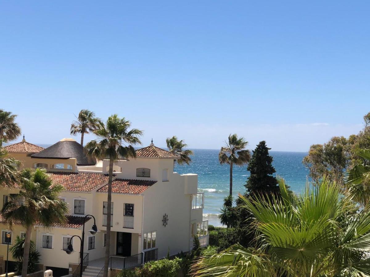 Bahia De La Plata Apartment Естепона Екстериор снимка
